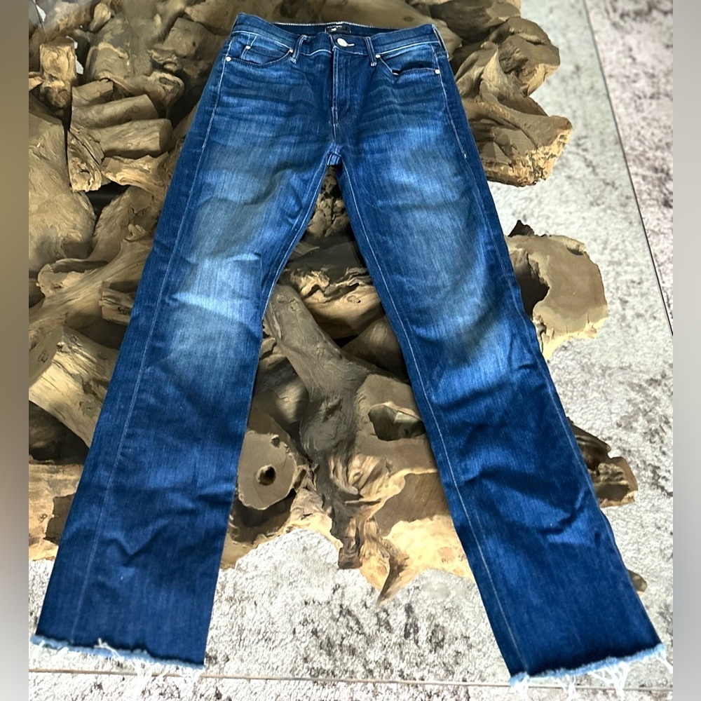 MOTHER Mid Rise Dazzler Crop Fray Jeans “Squeeze It” NWOT— 25, Signature Fit - Picture 5 of 16